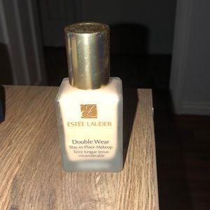 New Estée Lauder Double Foundation 2C3 Fresco